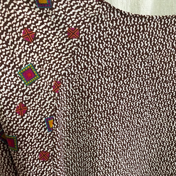 Vintage 80s Long Sleeve Brown with Jewel Tone Pattern Blouse + Shoulder Pads - Picture 11 of 15